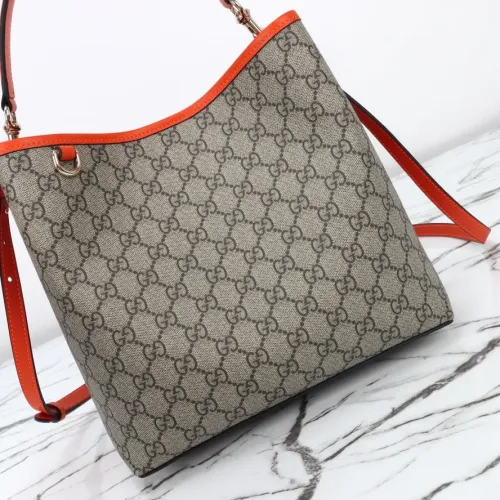 Replica Gucci AAA Quality Handbags For Women #1420484 $140.00 USD for Wholesale