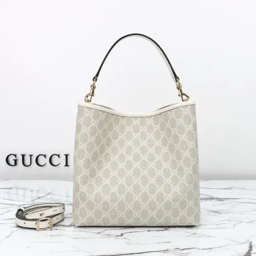 Replica Gucci AAA Quality Handbags For Women #1420496 $140.00 USD for Wholesale