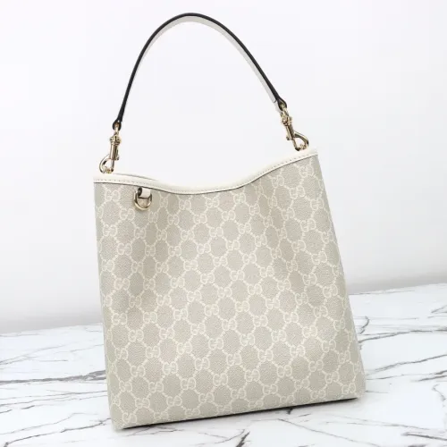 Replica Gucci AAA Quality Handbags For Women #1420496 $140.00 USD for Wholesale