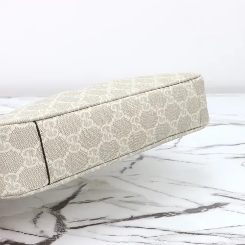 Replica Gucci AAA Quality Shoulder Bags For Women #1420515 $132.00 USD for Wholesale