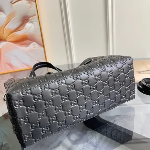 Replica Gucci AAA Quality Shoulder Bags For Women #1420535 $202.00 USD for Wholesale