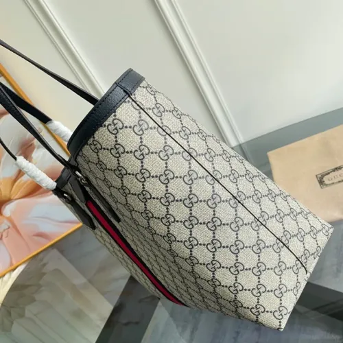 Replica Gucci AAA Quality Shoulder Bags For Women #1420546 $132.00 USD for Wholesale