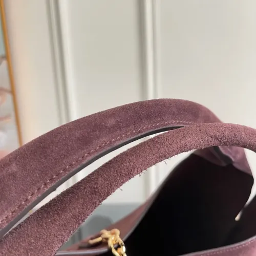 Replica Gucci AAA Quality Handbags For Women #1420568 $244.63 USD for Wholesale