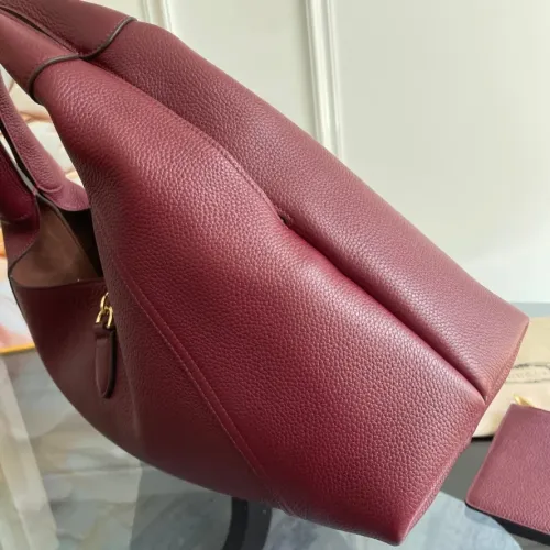 Replica Gucci AAA Quality Handbags For Women #1420575 $264.46 USD for Wholesale