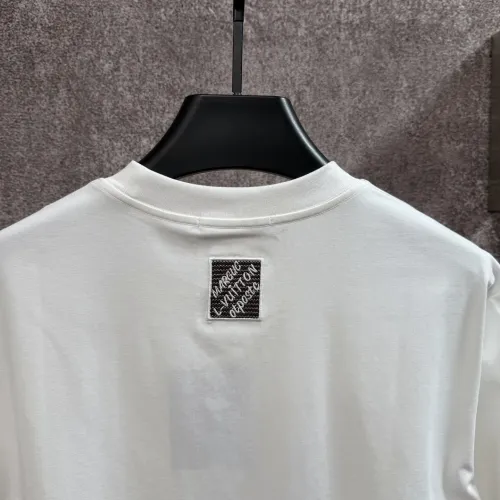 Replica Louis Vuitton LV T-Shirts Short Sleeved For Unisex #1421848 $45.00 USD for Wholesale