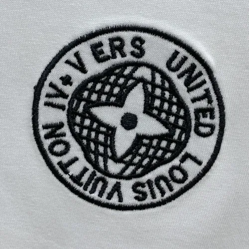 Replica Louis Vuitton LV T-Shirts Short Sleeved For Men #1421879 $68.00 USD for Wholesale