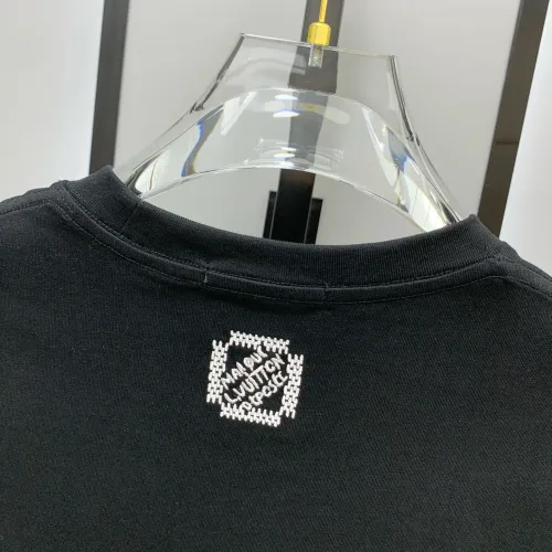Replica Louis Vuitton LV T-Shirts Short Sleeved For Men #1421882 $68.00 USD for Wholesale