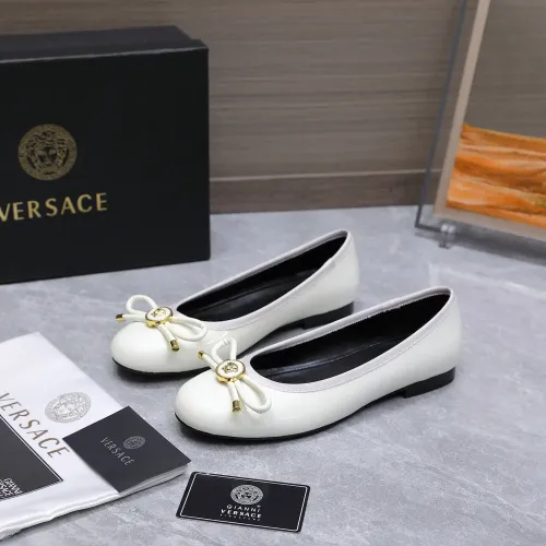 Versace Flat Shoes For Women #1422325 $118.00 USD, Wholesale Replica Versace Flat Shoes