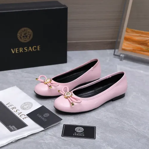 Versace Flat Shoes For Women #1422327 $118.00 USD, Wholesale Replica Versace Flat Shoes
