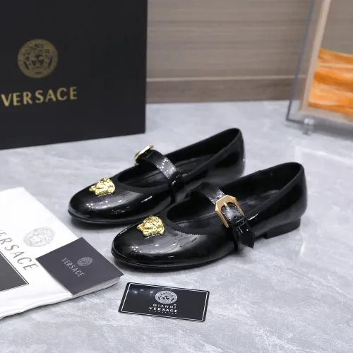 Versace Flat Shoes For Women #1422332 $118.00 USD, Wholesale Replica Versace Flat Shoes