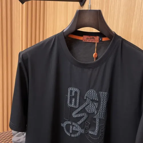 Replica Hermes T-Shirts Short Sleeved For Men #1422462 $45.00 USD for Wholesale
