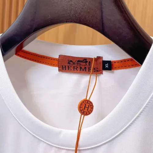 Replica Hermes T-Shirts Short Sleeved For Men #1422464 $45.00 USD for Wholesale