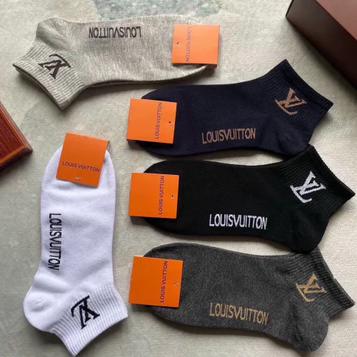 Replica Louis Vuitton LV Socks For Men #1422568 $25.00 USD for Wholesale
