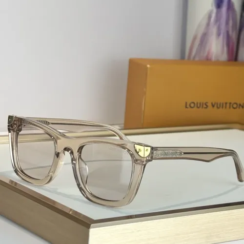 Louis Vuitton AAA Quality Sunglasses #1423242 $60.00 USD, Wholesale Replica Louis Vuitton AAA Quality Sunglasses