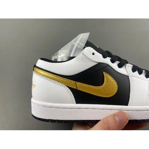 Replica Air Jordan 1 I For Women #1423272 $92.00 USD for Wholesale