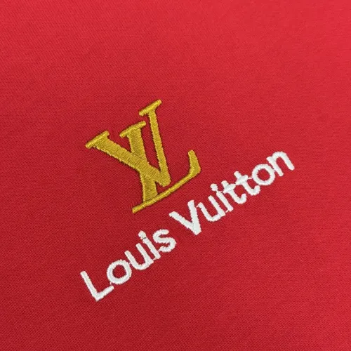 Replica Louis Vuitton LV T-Shirts Short Sleeved For Unisex #1423460 $32.00 USD for Wholesale