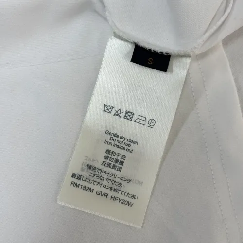 Replica Louis Vuitton LV T-Shirts Short Sleeved For Unisex #1423462 $32.00 USD for Wholesale