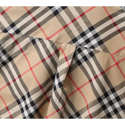 Replica Burberry Shirts Long Sleeved For Men #1423663 $42.00 USD for Wholesale