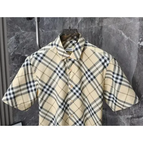 Replica Burberry Shirts Short Sleeved For Men #1423720 $39.00 USD for Wholesale