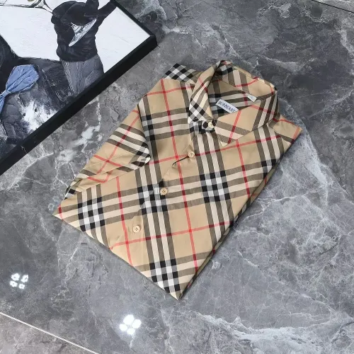 Replica Burberry Shirts Short Sleeved For Men #1423721 $39.00 USD for Wholesale