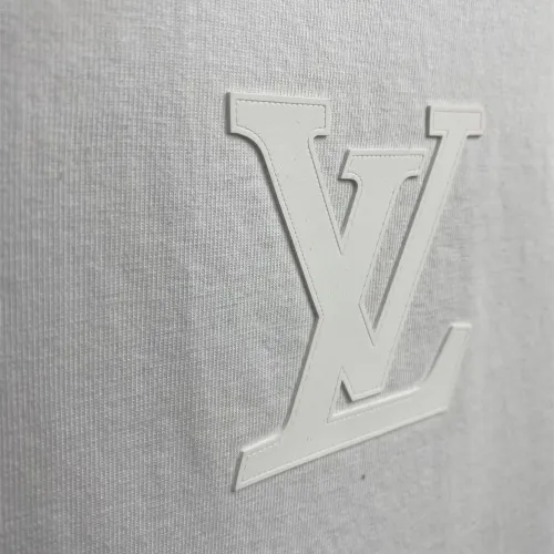 Replica Louis Vuitton LV Hoodies Long Sleeved For Men #1423769 $52.00 USD for Wholesale