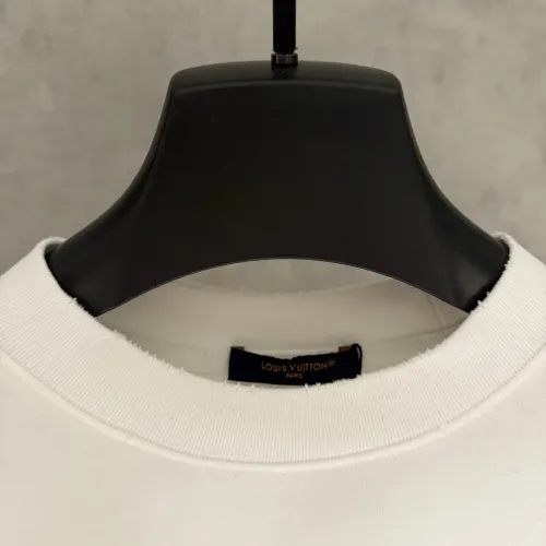 Replica Louis Vuitton LV T-Shirts Short Sleeved For Unisex #1424106 $56.00 USD for Wholesale