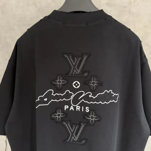 Replica Louis Vuitton LV T-Shirts Short Sleeved For Unisex #1424107 $56.00 USD for Wholesale