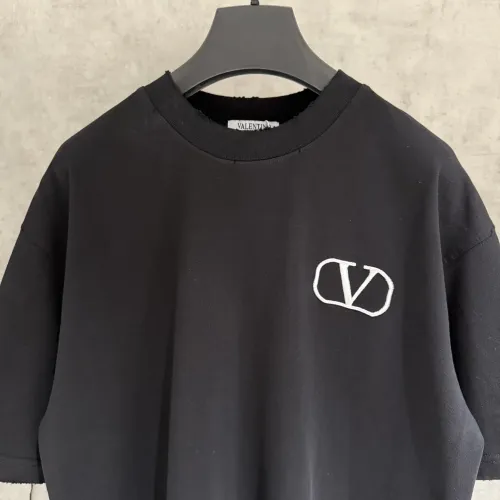 Replica Valentino T-Shirts Short Sleeved For Unisex #1424109 $56.00 USD for Wholesale