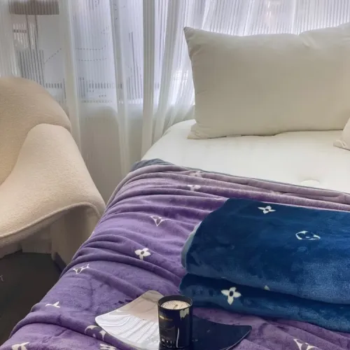 Replica Louis Vuitton LV Blanket #1424516 $76.00 USD for Wholesale