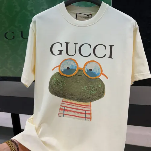 Replica Gucci T-Shirts Short Sleeved For Unisex #1424601 $34.00 USD for Wholesale