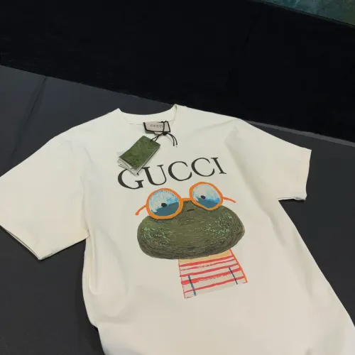 Replica Gucci T-Shirts Short Sleeved For Unisex #1424601 $34.00 USD for Wholesale