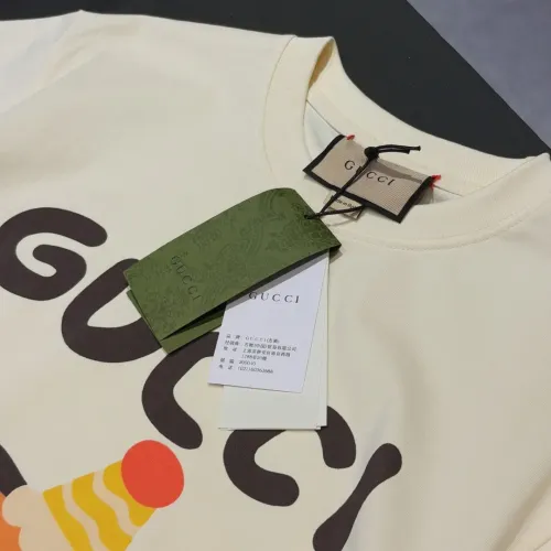 Replica Gucci T-Shirts Short Sleeved For Unisex #1424603 $34.00 USD for Wholesale