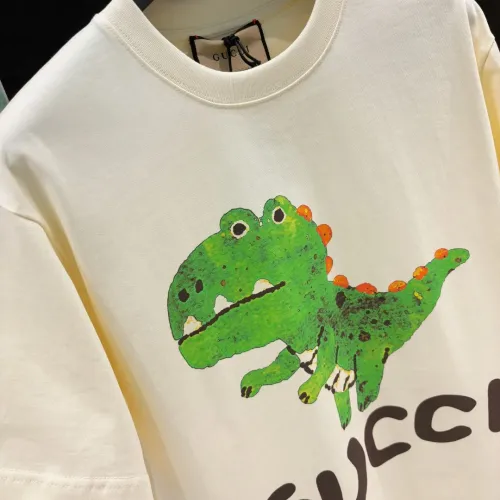 Replica Gucci T-Shirts Short Sleeved For Unisex #1424604 $34.00 USD for Wholesale