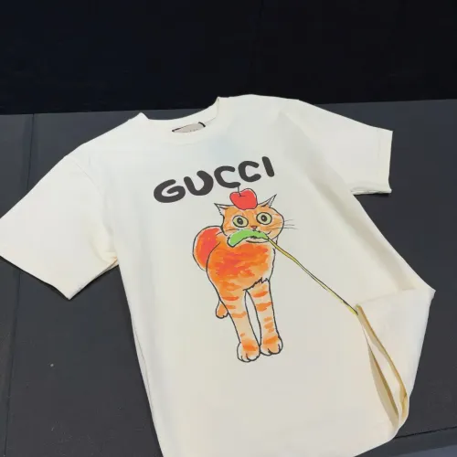 Replica Gucci T-Shirts Short Sleeved For Unisex #1424606 $34.00 USD for Wholesale