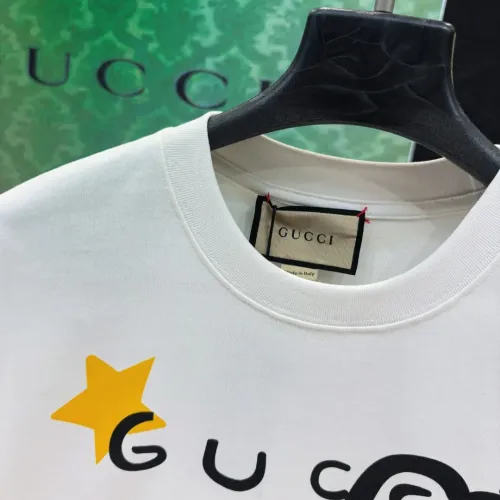 Replica Gucci T-Shirts Short Sleeved For Unisex #1424618 $34.00 USD for Wholesale