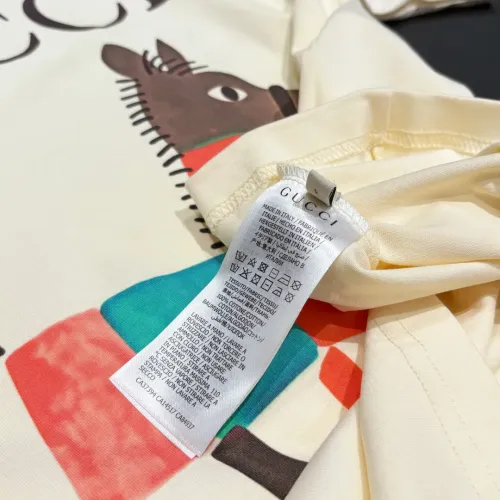 Replica Gucci T-Shirts Short Sleeved For Unisex #1424625 $34.00 USD for Wholesale
