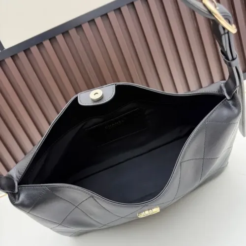 Replica Chanel AAA Quality Shoulder Bags #1424999 $88.00 USD for Wholesale