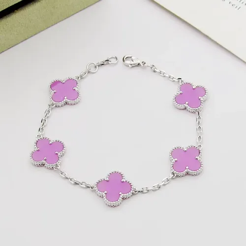 Van Cleef &amp; Arpels Bracelets For Women #1425061 $27.00 USD, Wholesale Replica Van Cleef &amp; Arpels Bracelets