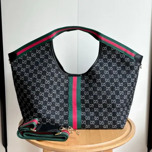 Replica Gucci AAA Quality Handbags For Women #1425199 $82.00 USD for Wholesale