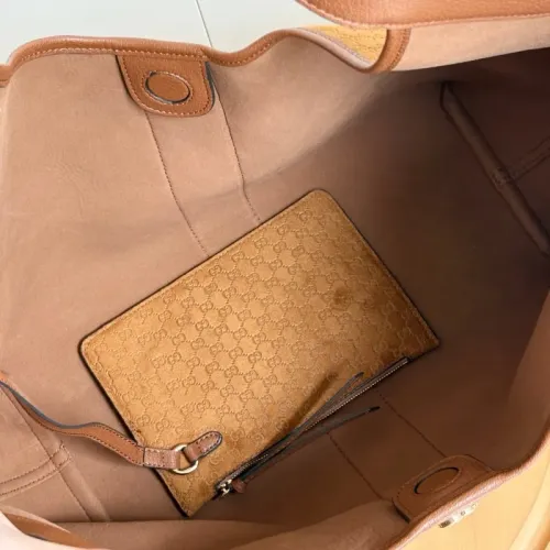 Replica Gucci AAA Quality Handbags For Women #1425205 $88.00 USD for Wholesale