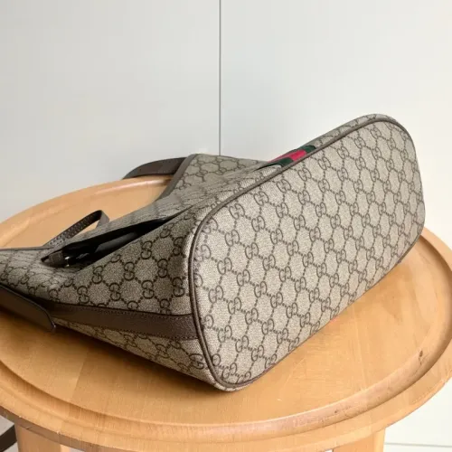Replica Gucci AAA Quality Messenger Bags For Women #1425236 $72.00 USD for Wholesale