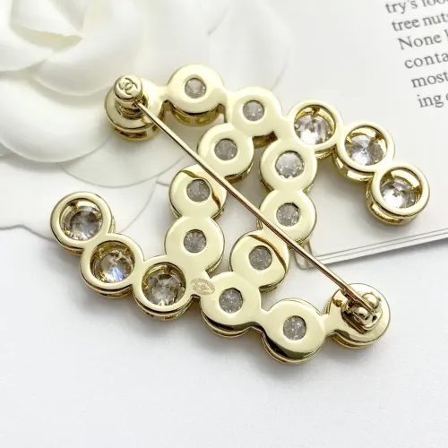 Replica Chanel Brooches For Women #1425308 $36.00 USD for Wholesale