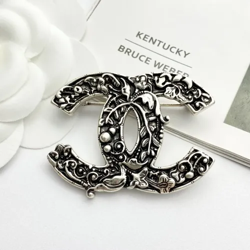 Chanel Brooches For Women #1425329 $34.00 USD, Wholesale Replica Chanel Brooches