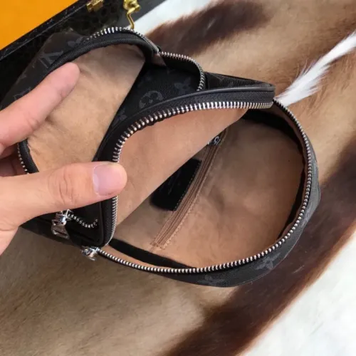 Replica Louis Vuitton AAA Man Messenger Bags #1425871 $72.00 USD for Wholesale