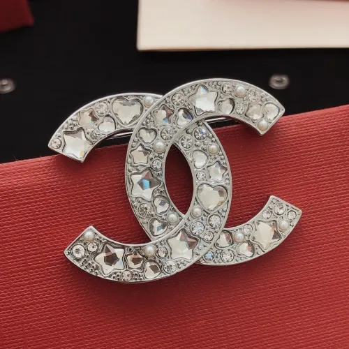 Chanel Brooches For Women #1426329 $29.00 USD, Wholesale Replica Chanel Brooches