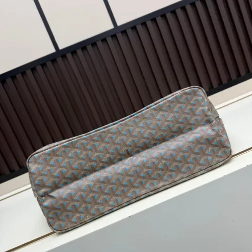Replica Goyard AAA Quality Shoulder Bags For Women #1426515 $72.00 USD for Wholesale