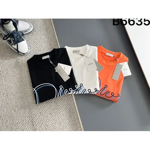 Replica Christian Dior T-Shirts Short Sleeved For Unisex #1426663 $42.00 USD for Wholesale