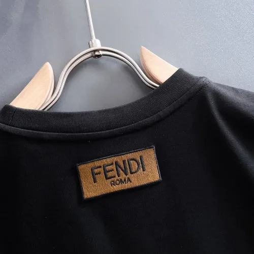 Replica Fendi T-Shirts Short Sleeved For Unisex #1426677 $42.00 USD for Wholesale