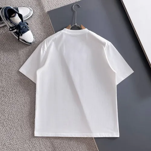 Replica Gucci T-Shirts Short Sleeved For Unisex #1426678 $42.00 USD for Wholesale