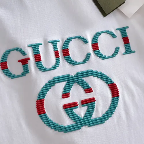 Replica Gucci T-Shirts Short Sleeved For Unisex #1426678 $42.00 USD for Wholesale